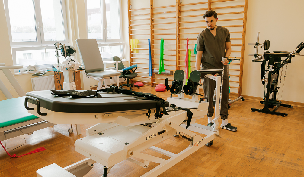 Nowoczesna rehabilitacja przy pomocy robotów dla pacjentów SPSK Nr 4 w Lublinie