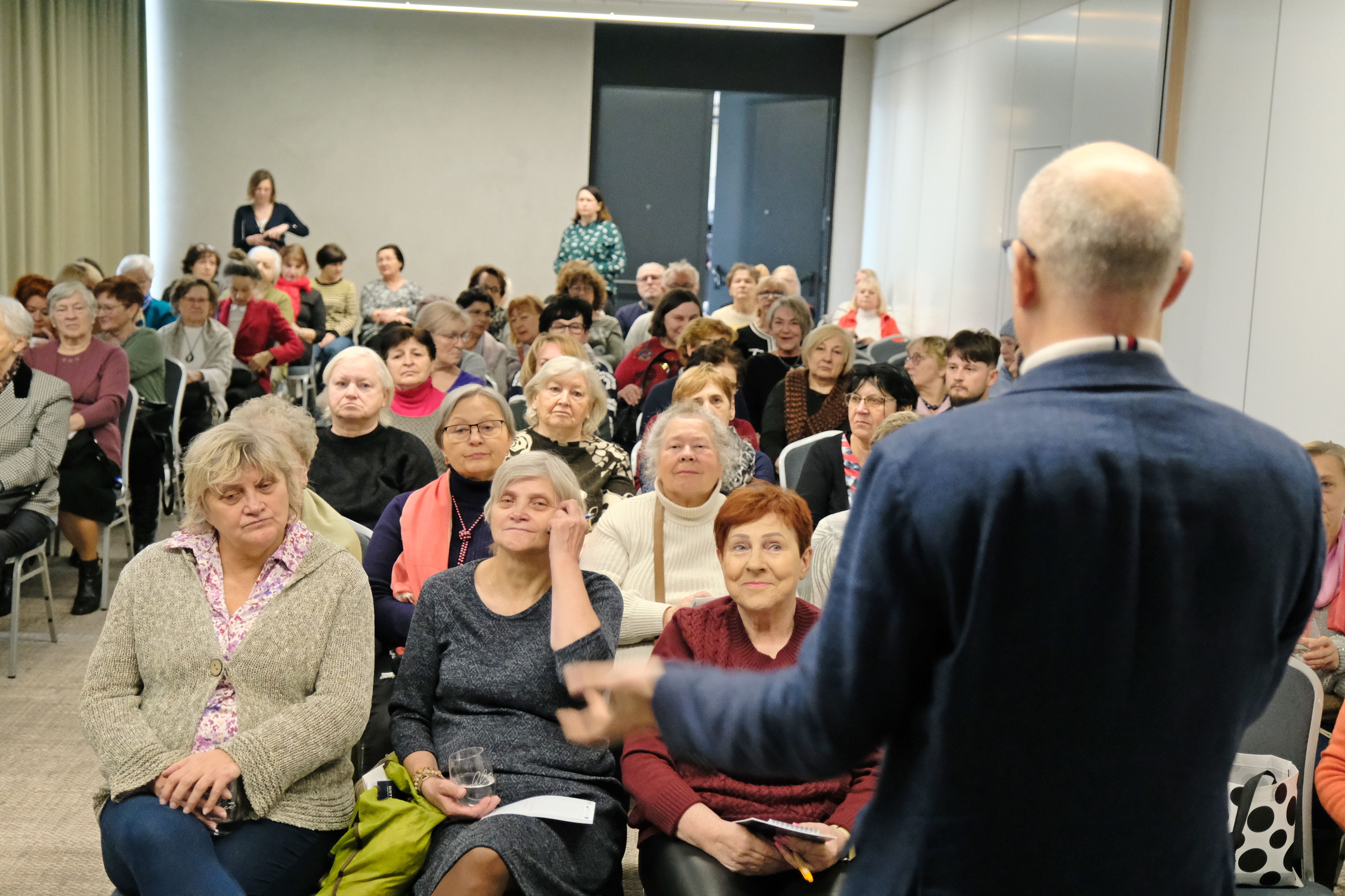 Jak sprawdzić potrzeby kości? Spotkanie specjalistów SPSK Nr 4 w Lublinie z seniorami
