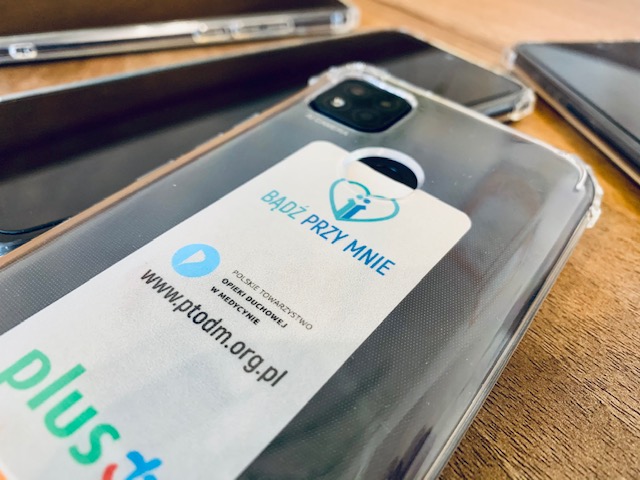 Smartfony otrzymane w ramach akcji "Bądź przy mnie"