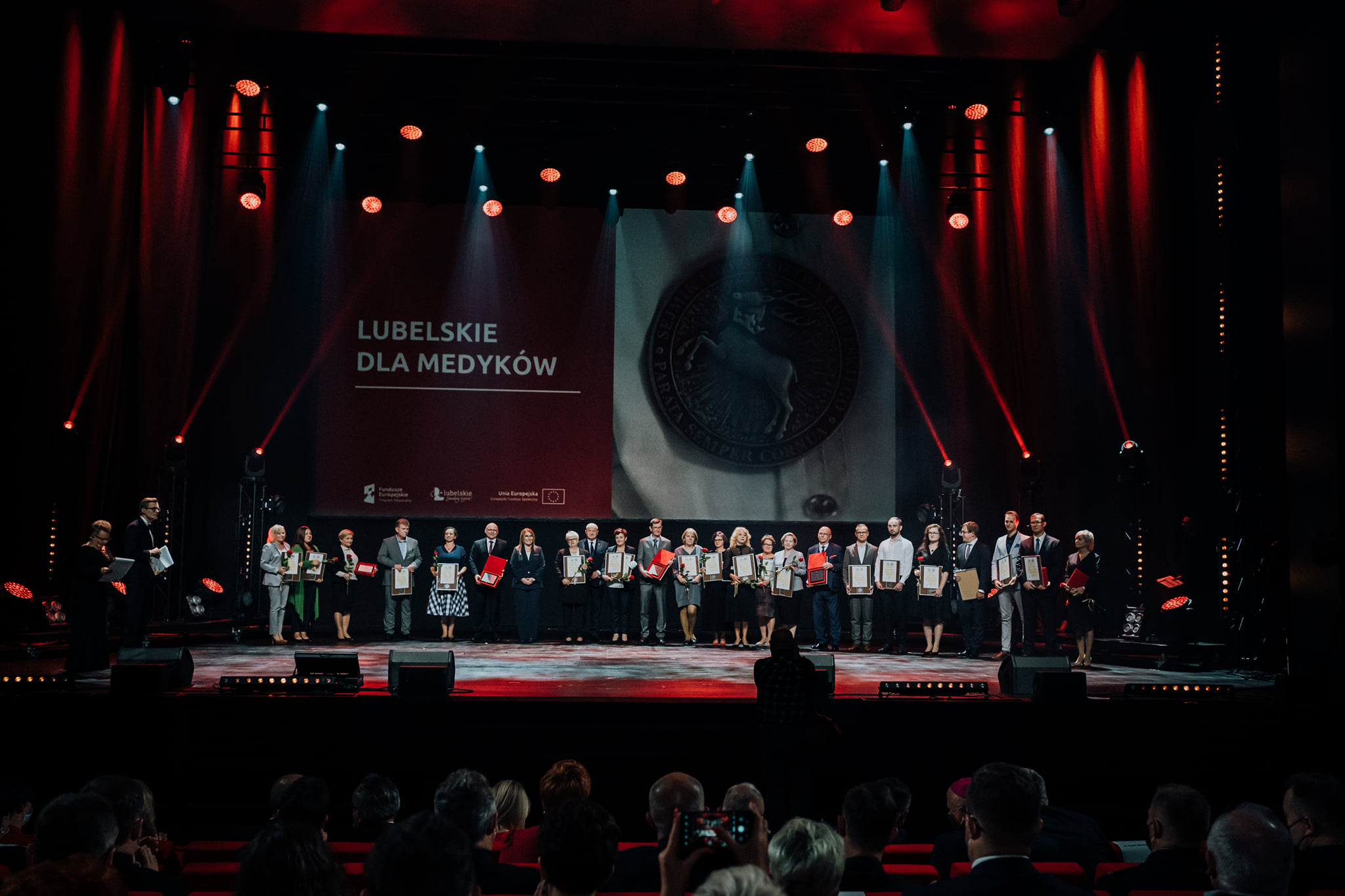 Osoby uhonorowane na gali "Lubelskie dla Medyków".