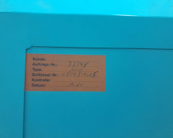 szafa ognioodporna   sejf   tabliczka znamionowa