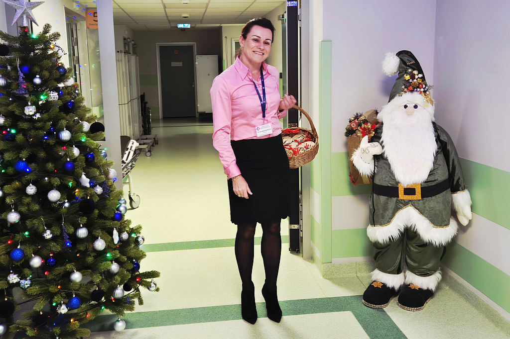 Prezes Fundacji Rozwoju Uniwersyteckiego Szpitala Klinicznego Nr 4 w Lublinie odwiedziła pacjentów